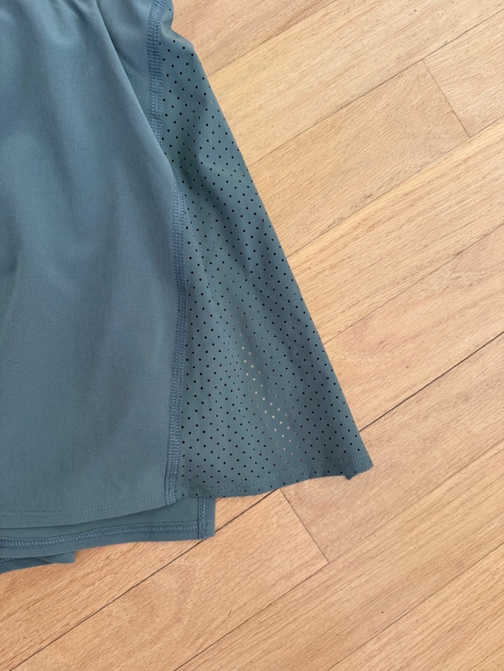 Spanx get moving skort - Picture 4 of 5